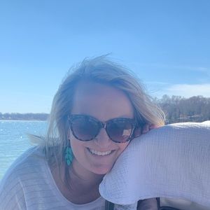 Meet your Posher, Heather